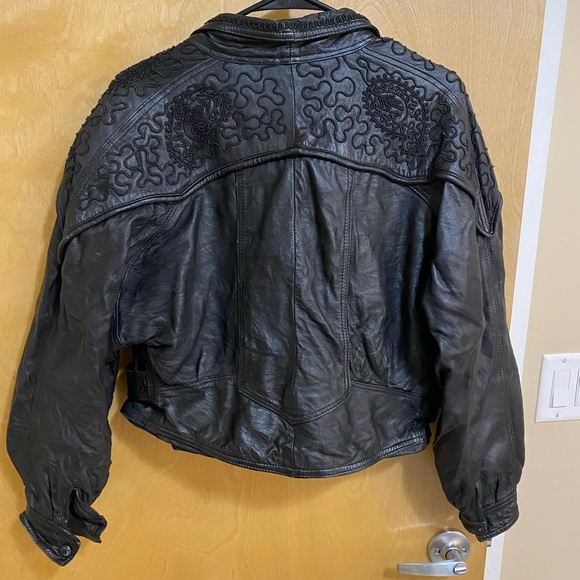 Vintage leather jacket - Picture 2 of 4